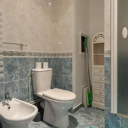 Nice Studio In The Center Of Capucines Apartment *